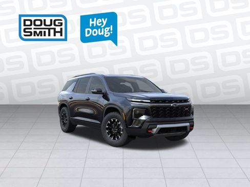 New 2026 Chevrolet Traverse Z71 w/ Enhanced Driving Package AWD/4WD image 1