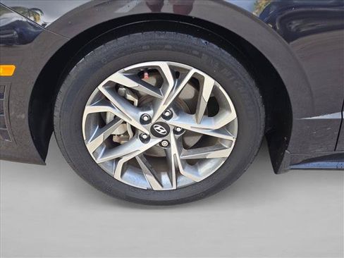 Used 2023 Hyundai Sonata SEL w/ Convenience Package FWD image 16