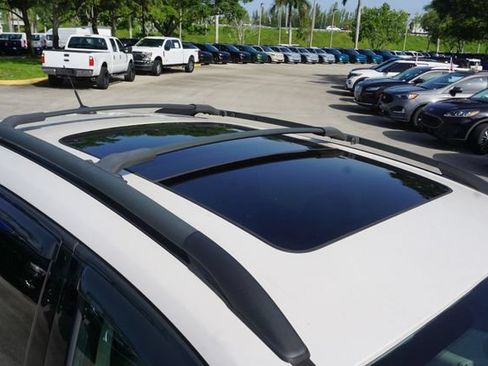 Used 2013 Ford Escape SEL FWD image 21