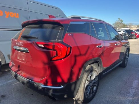 Used 2018 GMC Terrain SLT w/ Preferred Package image 4