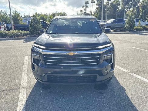 Used 2026 Chevrolet Traverse LT w/ Driver Confidence Package FWD image 8