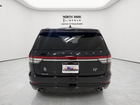 Used 2021 Lincoln Aviator Grand Touring w/ Equipment Group 302A AWD/4WD image 4