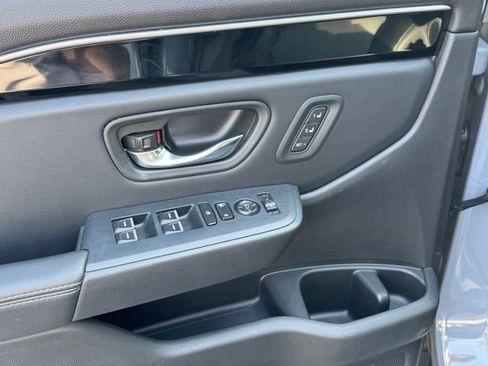 Used 2025 Honda Pilot Touring image 30