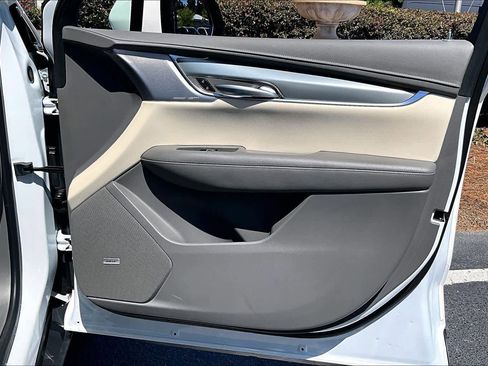 Used 2024 Cadillac XT5 Premium Luxury w/ Technology Package FWD image 23