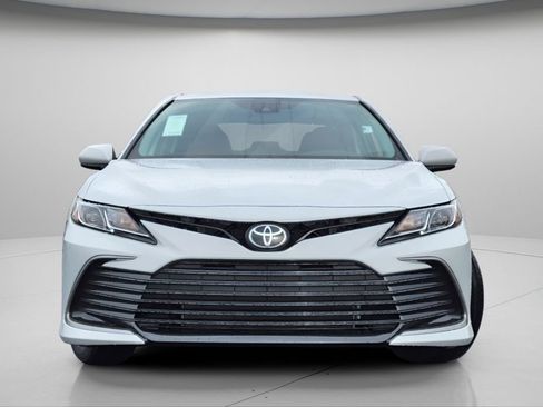 Used 2024 Toyota Camry LE FWD image 16