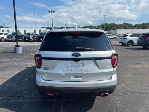 Used 2016 Ford Explorer Sport w/ Equipment Group 401A AWD/4WD image 9