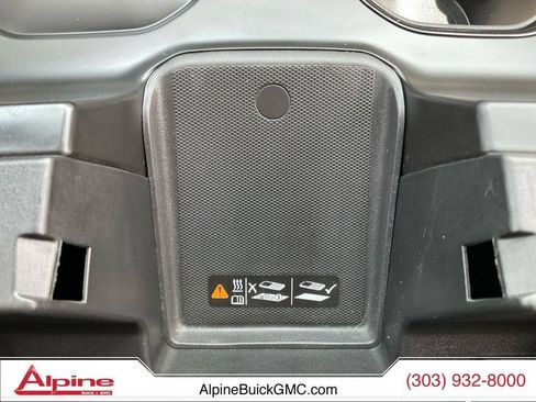 Used 2023 GMC Sierra 1500 AT4 w/ AT4 Premium Package AWD/4WD image 16