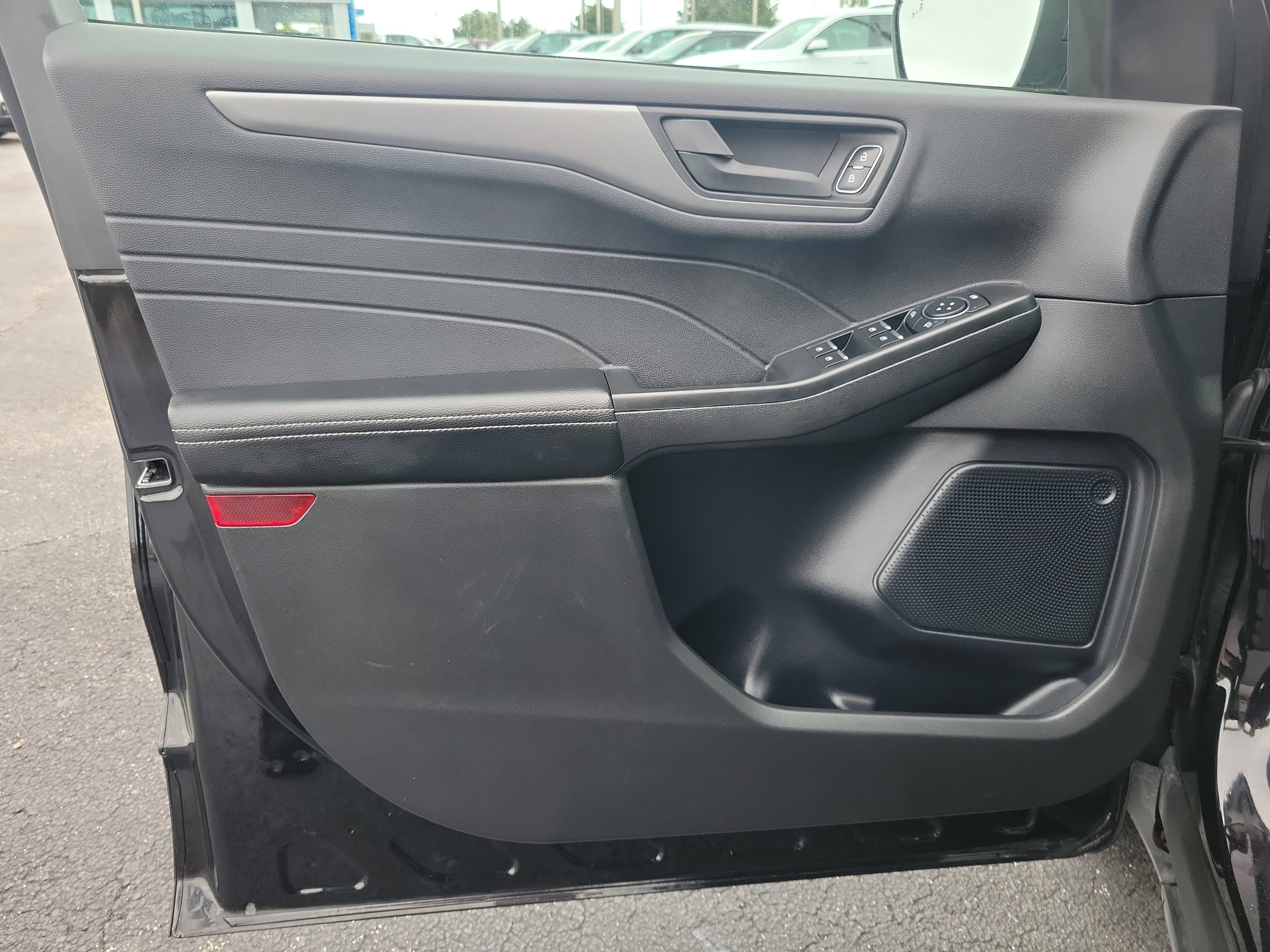 Used 2025 Ford Escape Active FWD image 17