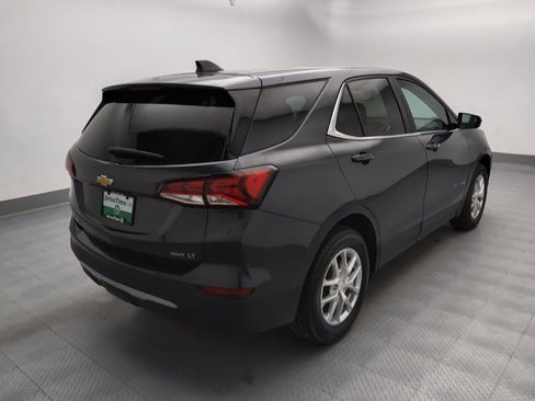 Used 2023 Chevrolet Equinox LT AWD/4WD image 9