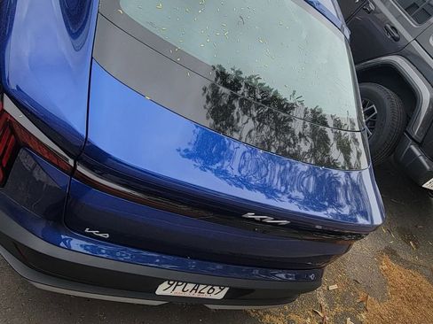 Used 2025 Kia K4 LXS image 17