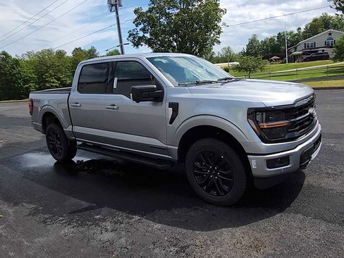 New 2025 Ford F150 XLT w/ Equipment Group 302A MID image 2