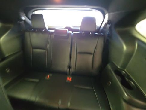Used 2021 Toyota Highlander XSE AWD/4WD image 18