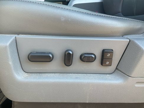 Used 2014 Ford F150 Lariat w/ Equipment Group 502A Luxury AWD/4WD image 25