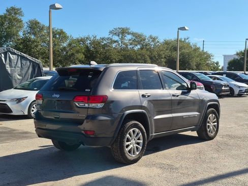 Used 2021 Jeep Grand Cherokee Laredo X AWD/4WD image 5