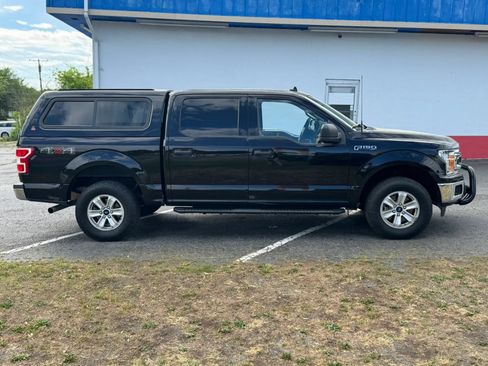 Used 2020 Ford F150 XLT w/ Trailer Tow Package AWD/4WD image 4