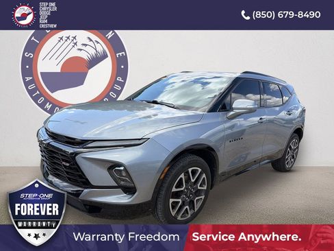 Used 2023 Chevrolet Blazer RS w/ Driver Confidence II Package AWD/4WD image 1