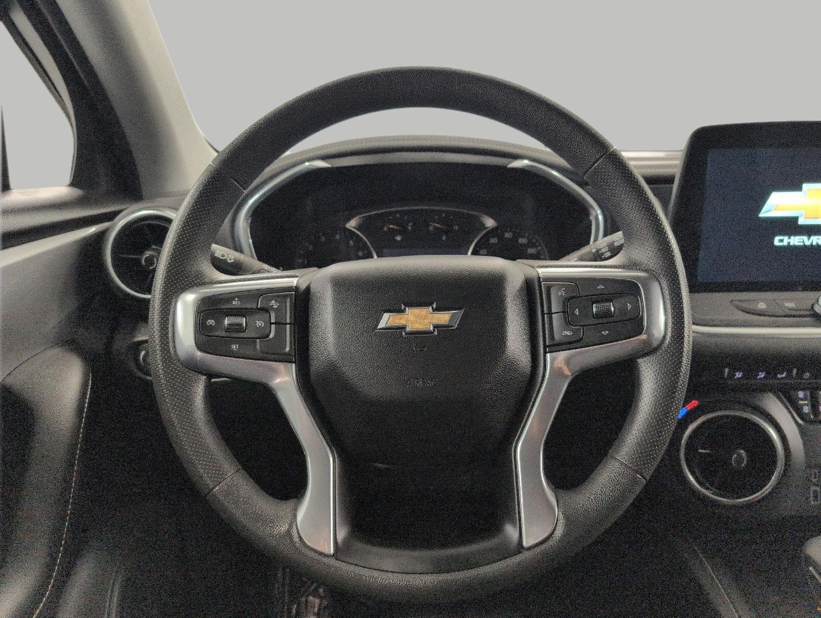 Used 2023 Chevrolet Blazer LT w/ Convenience Package AWD/4WD image 5