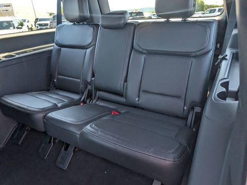 New 2026 Ford Expedition Max Platinum w/ Stealth Appearance Package AWD/4WD image 7