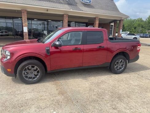 Certified 2025 Ford Maverick XLT w/ 4K Tow Package AWD/4WD image 1