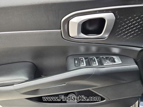 Used 2023 Kia Sorento EX AWD/4WD image 20