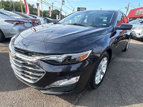 Used 2023 Chevrolet Malibu LT FWD image 1