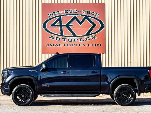 Used 2024 GMC Sierra 1500 AT4 w/ Technology Package image 7