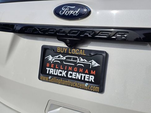 Used 2017 Ford Explorer Sport AWD/4WD image 15