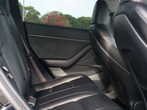 Used 2023 Tesla Model 3 Standard Range RWD image 16