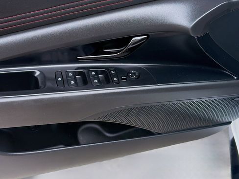 Used 2024 Hyundai Elantra N Line FWD image 11
