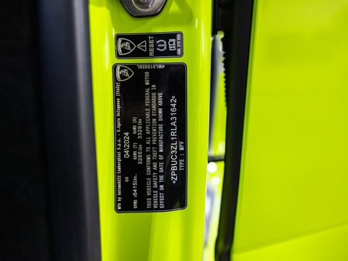 Used 2024 Lamborghini Urus Performante image 49