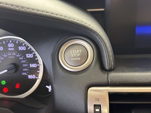 Used 2015 Lexus IS 250 RWD image 26