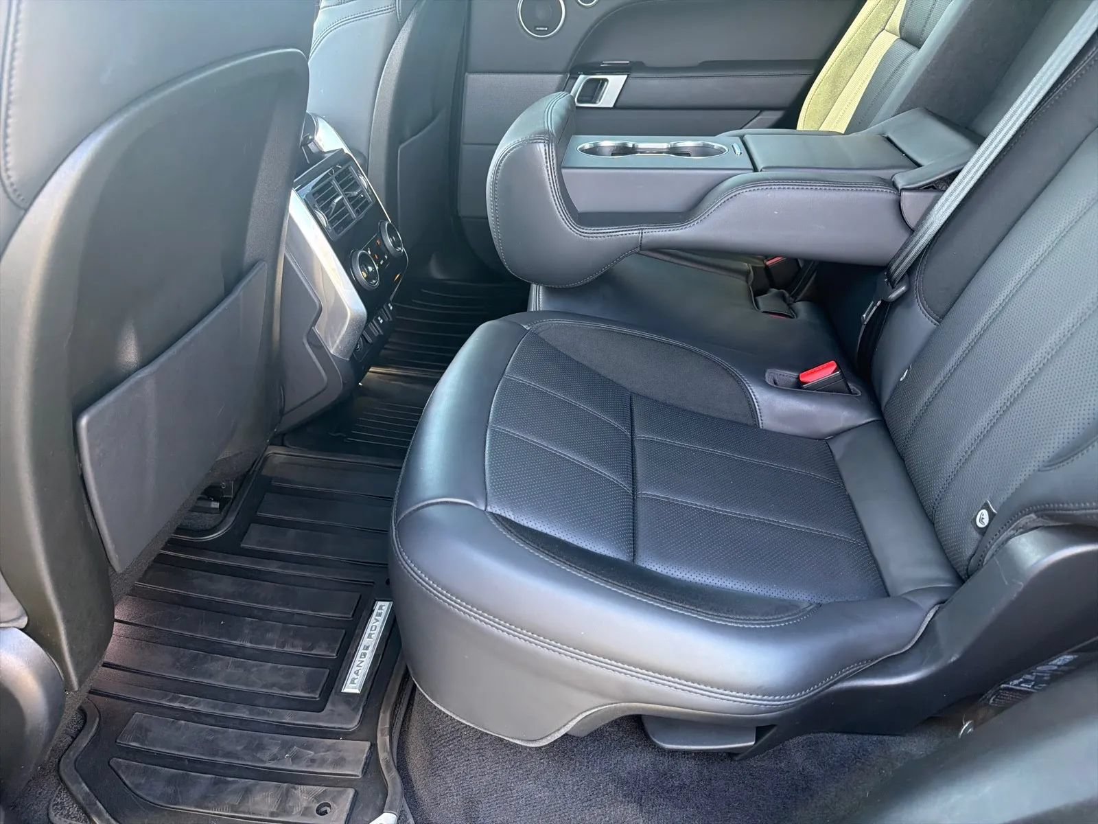 Used 2020 Land Rover Range Rover Sport HST AWD/4WD image 50