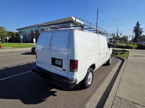 Used 2011 Ford E-250 and Econoline 250 w/ PWR Group image 5