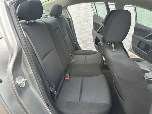 Used 2010 MAZDA MAZDA3 i Touring image 12