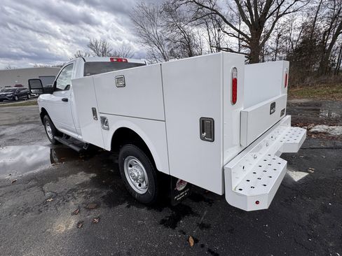 Used 2024 RAM 2500 Tradesman RWD image 5