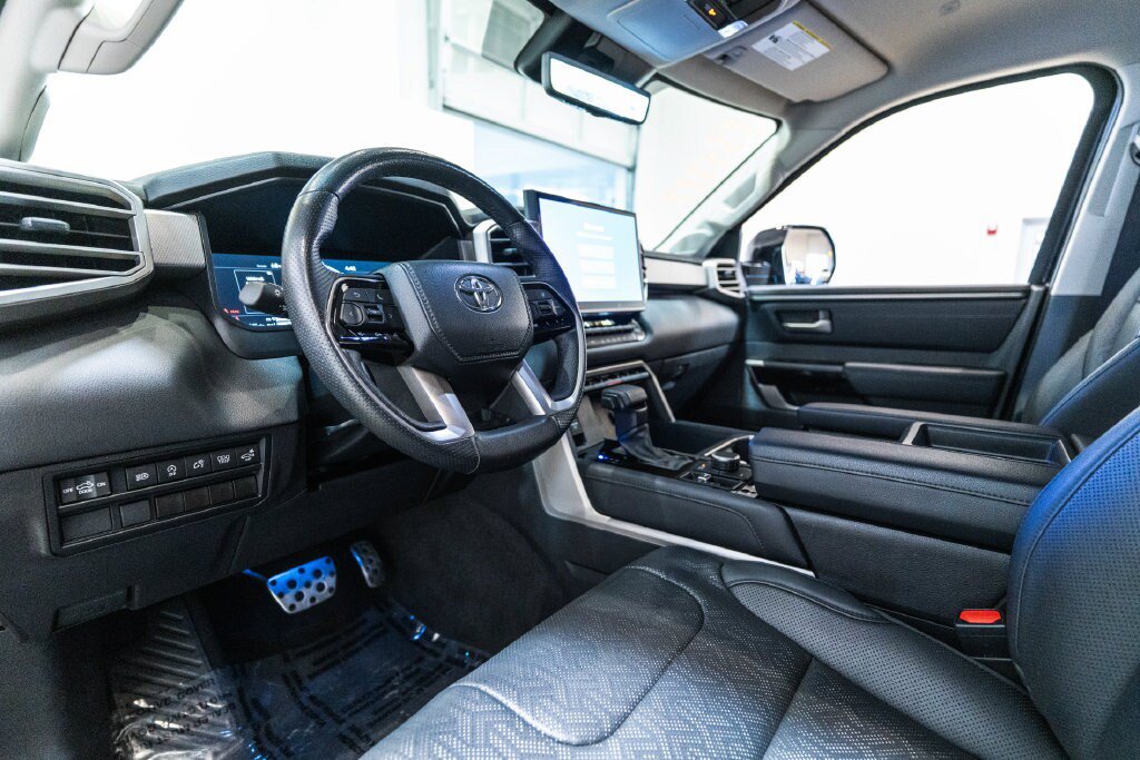 Used 2024 Toyota Tundra Limited w/ TRD Off-Road Package AWD/4WD image 4