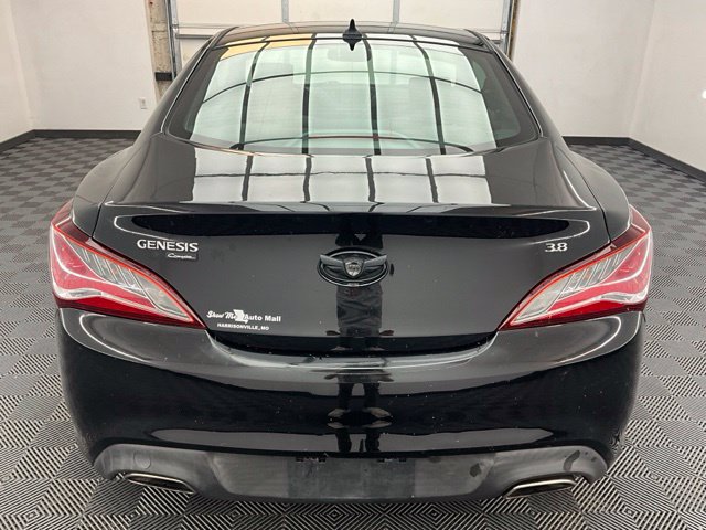 Used 2015 Hyundai Genesis 3.8 RWD image 21