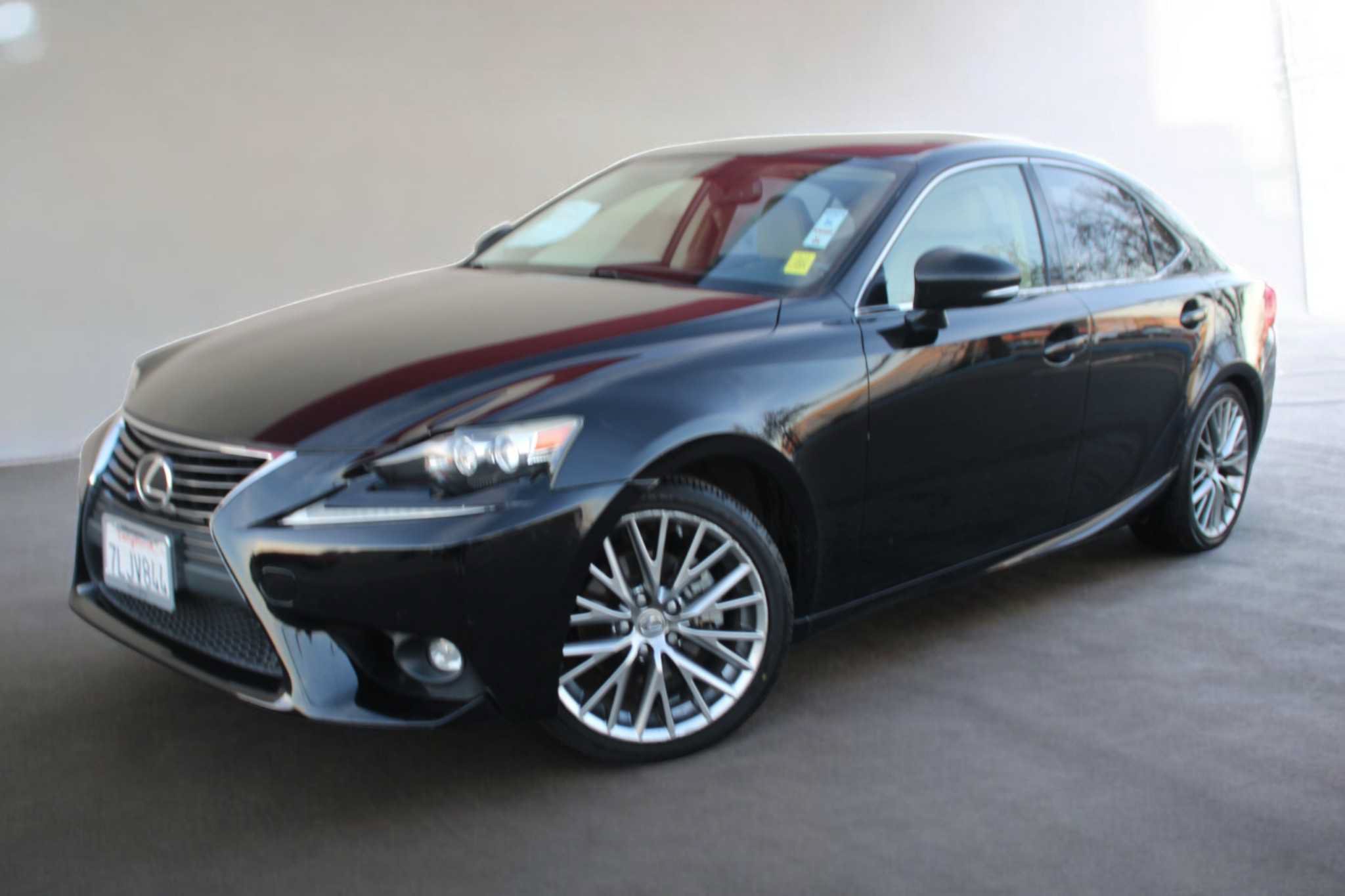 Used 2015 Lexus IS 250 w/ Navigation System Package RWD image 10