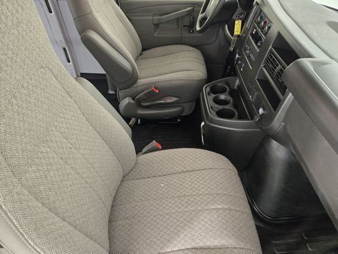New 2026 Chevrolet Express 2500 w/ Communications Package RWD image 16