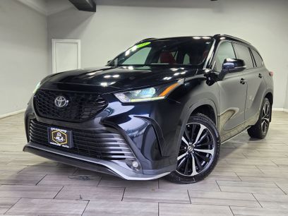 Used 2021 Toyota Highlander XSE