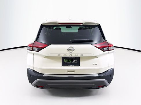 Used 2023 Nissan Rogue SV FWD image 7