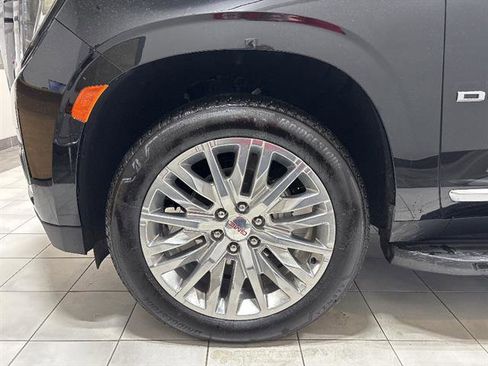 Used 2023 GMC Yukon Denali w/ Max Trailering Package AWD/4WD image 7
