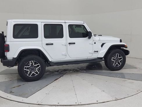 New 2025 Jeep Wrangler Sahara image 16