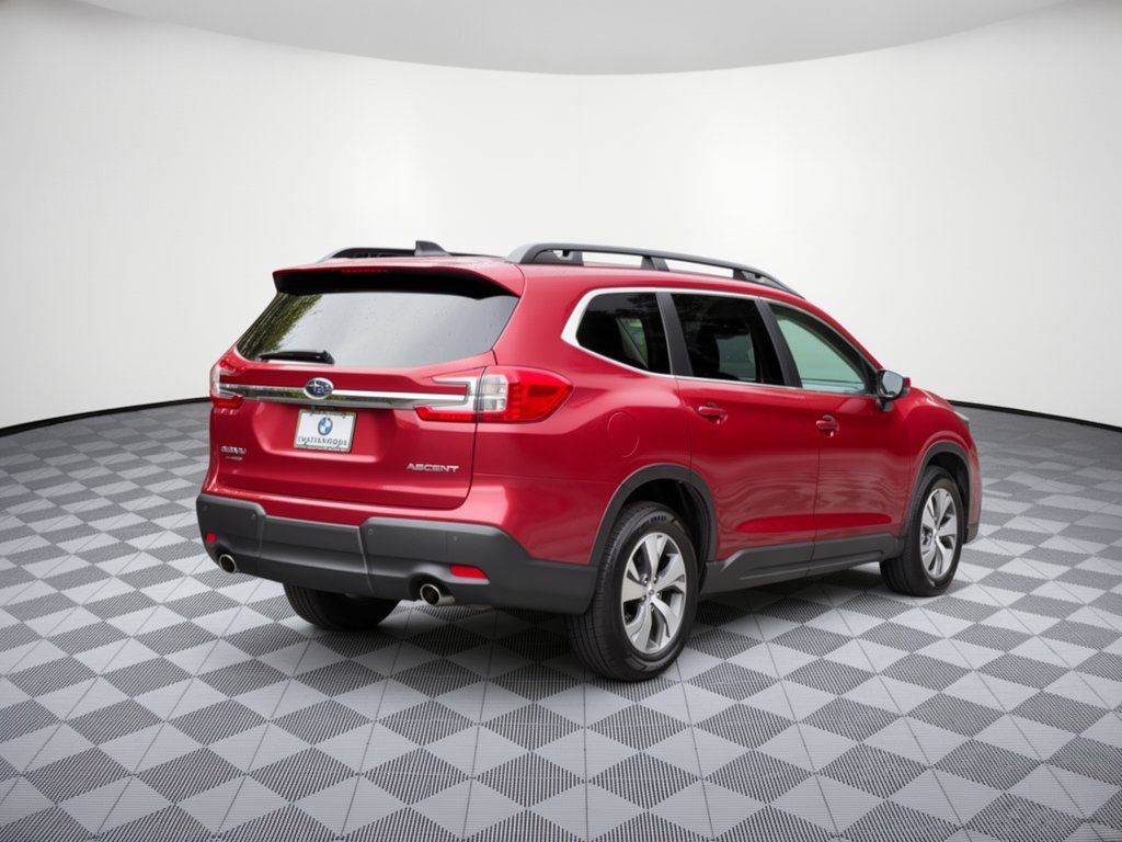 Used 2025 Subaru Ascent Premium AWD/4WD image 9