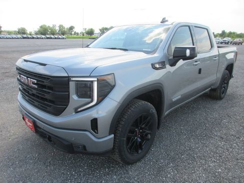 New 2026 GMC Sierra 1500 Elevation w/ Elevation Premium Package AWD/4WD image 12