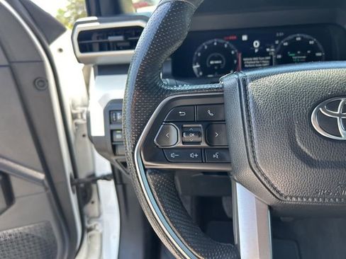 Used 2024 Toyota Tacoma TRD Off-Road AWD/4WD image 21