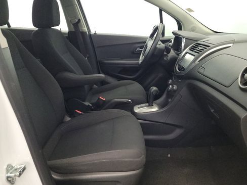 Used 2016 Chevrolet Trax LS FWD image 21
