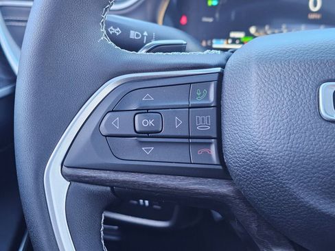 New 2024 Jeep Grand Cherokee Limited 4xe w/ Luxury Tech Group II image 28