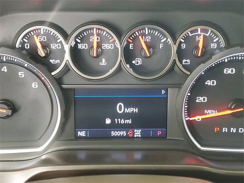 Used 2021 Chevrolet Silverado 1500 LT Trail Boss w/ LT Trail Boss Premium Package image 25