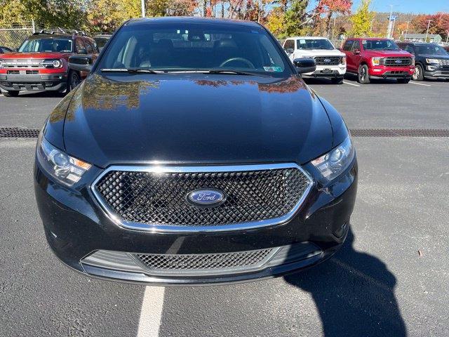 Used 2018 Ford Taurus SHO w/ Driver Assist Package AWD/4WD image 2